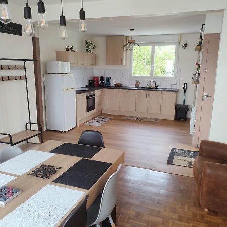 Charmante Maison Entre Mer Et Campagne La Jarrie Exteriör bild